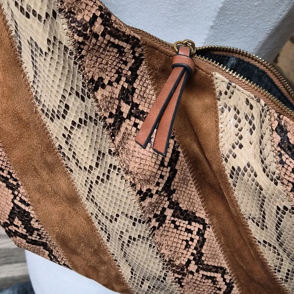 Nwt Scoop Brown and Tan Snake Print Women's Boho Bag